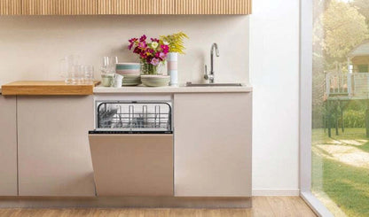 Gorenje Built in Dishwasher 14 Place Fully Integrated 6 Programmes |GV642D65