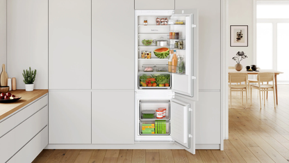 Bosch | Series 2 built-in fridge-freezer with freezer at bottom 177.2 x 54.1 cm sliding hinge KIV87NSE0M