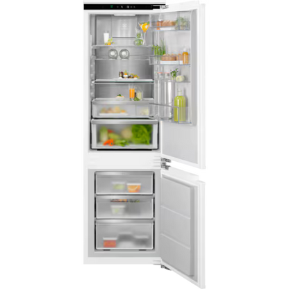 Electrolux Built in 800 Series bottom freezer refrigerator 244L |ENC8MD18R0