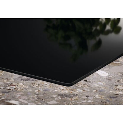 Electrolux 60cm UltimateTaste 300 built-in induction hob with 4 cooking zones |LIB60420CK
