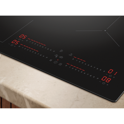 Electrolux 60cm 800 SenseBoil&Fry built-in induction hob with 4 cooking zones |KIS67453IT