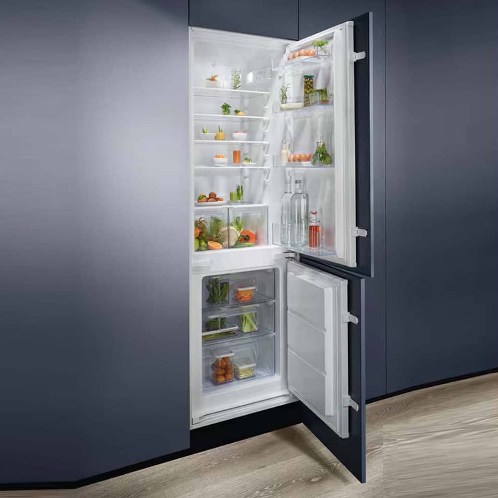 Electrolux Built in Refrigerator with Bottom Freezer 267L White |LND5FE18S8